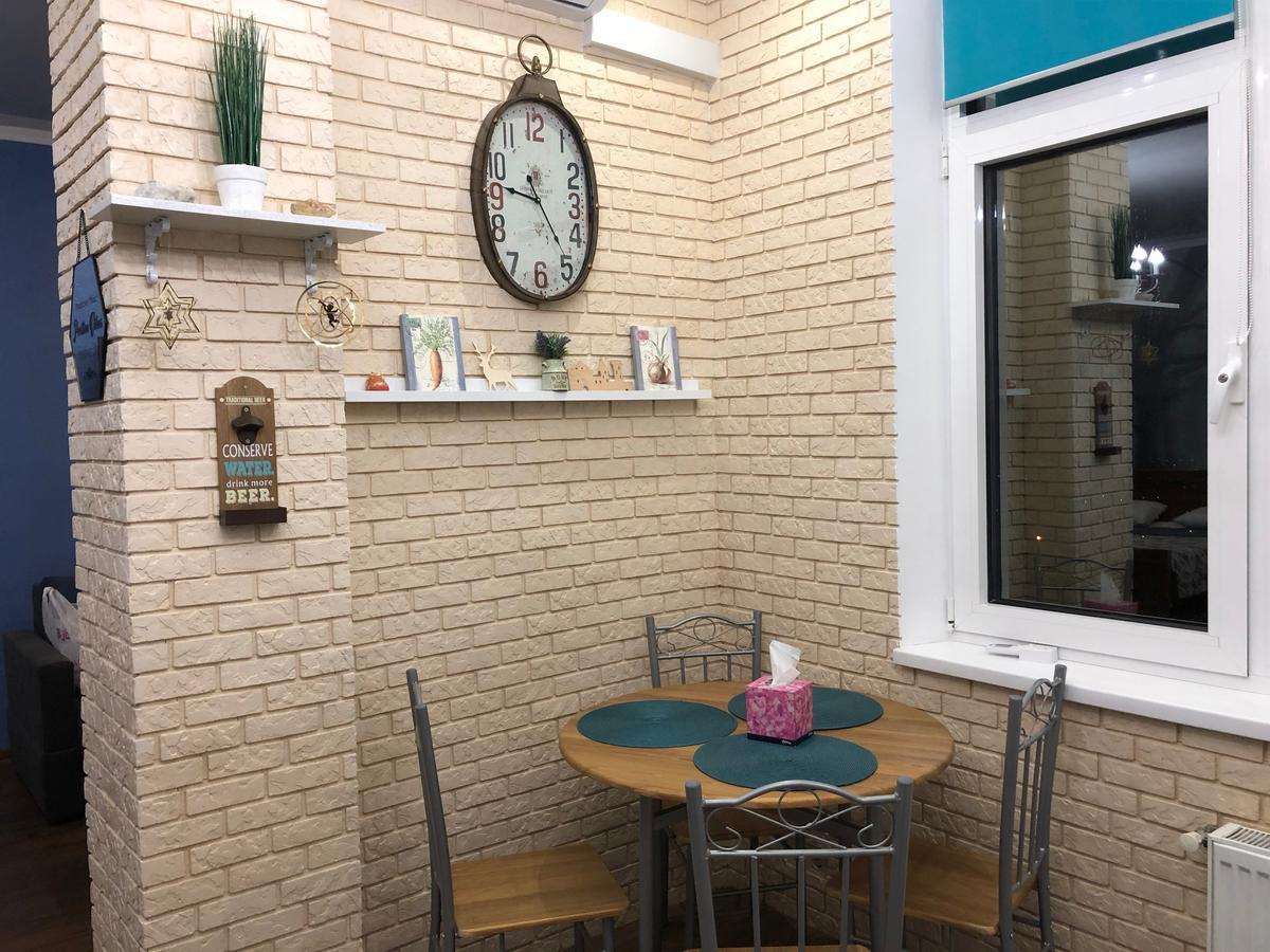 Zhemchuzhnie Apartments On Marselskaya Odessa Ngoại thất bức ảnh