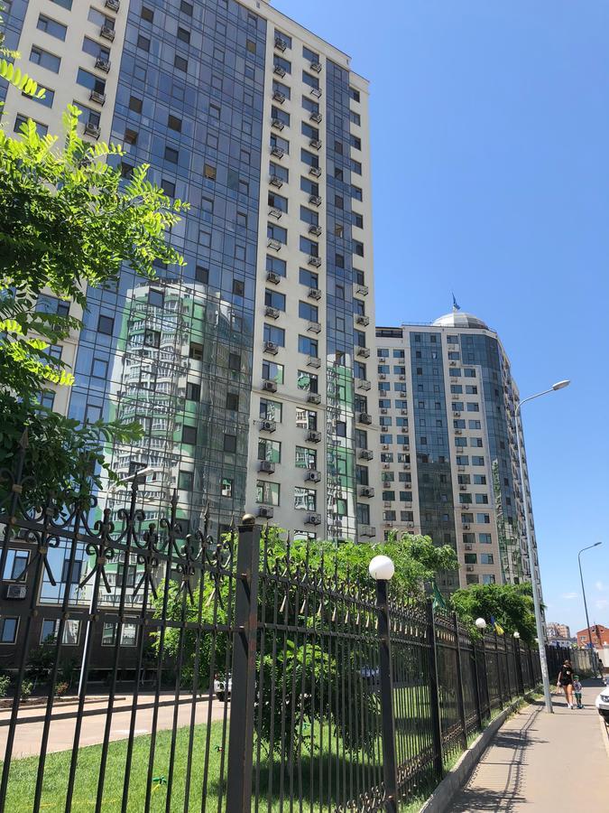 Zhemchuzhnie Apartments On Marselskaya Odessa Ngoại thất bức ảnh